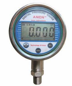 “剛裝的數(shù)字機油壓力表不亮了“/