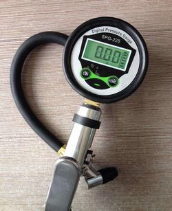 “常州常州產(chǎn)智能數(shù)字壓力表怎么調(diào)“/